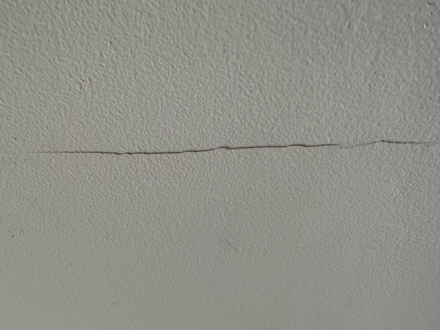 Why Are My Drywall Seams Cracking? (And What to Do About it)